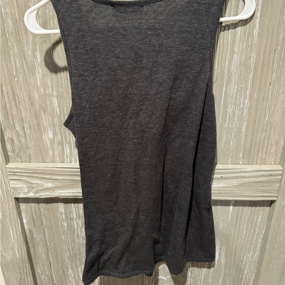 Ladies top - Picture 5 of 5